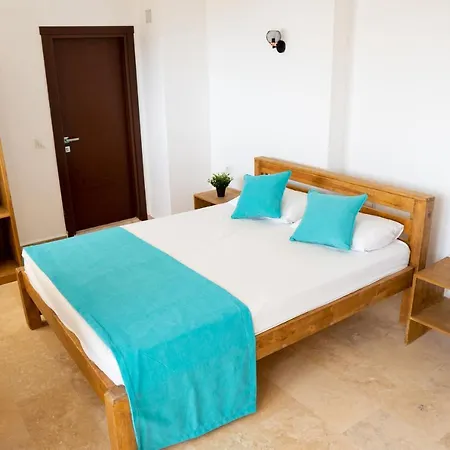 Otel Emerald Retreat